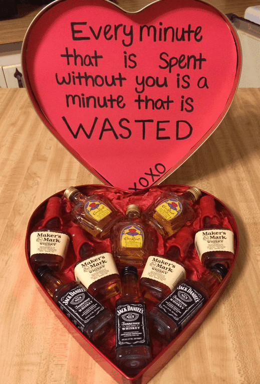 Guy Valentines Day Gift Ideas
 5 Perfect Valentine s Day Gifts for Him To Show How Much