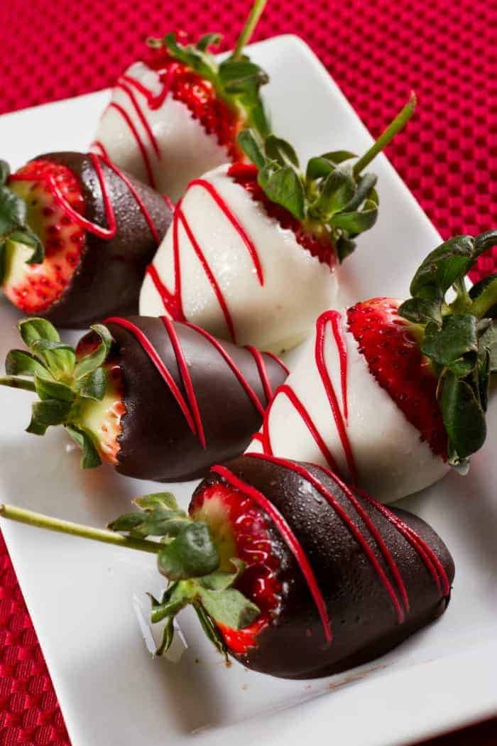 Healthy Valentine Desserts
 Valentine s Day Dessert Idea Chocolate Covered Strawberries