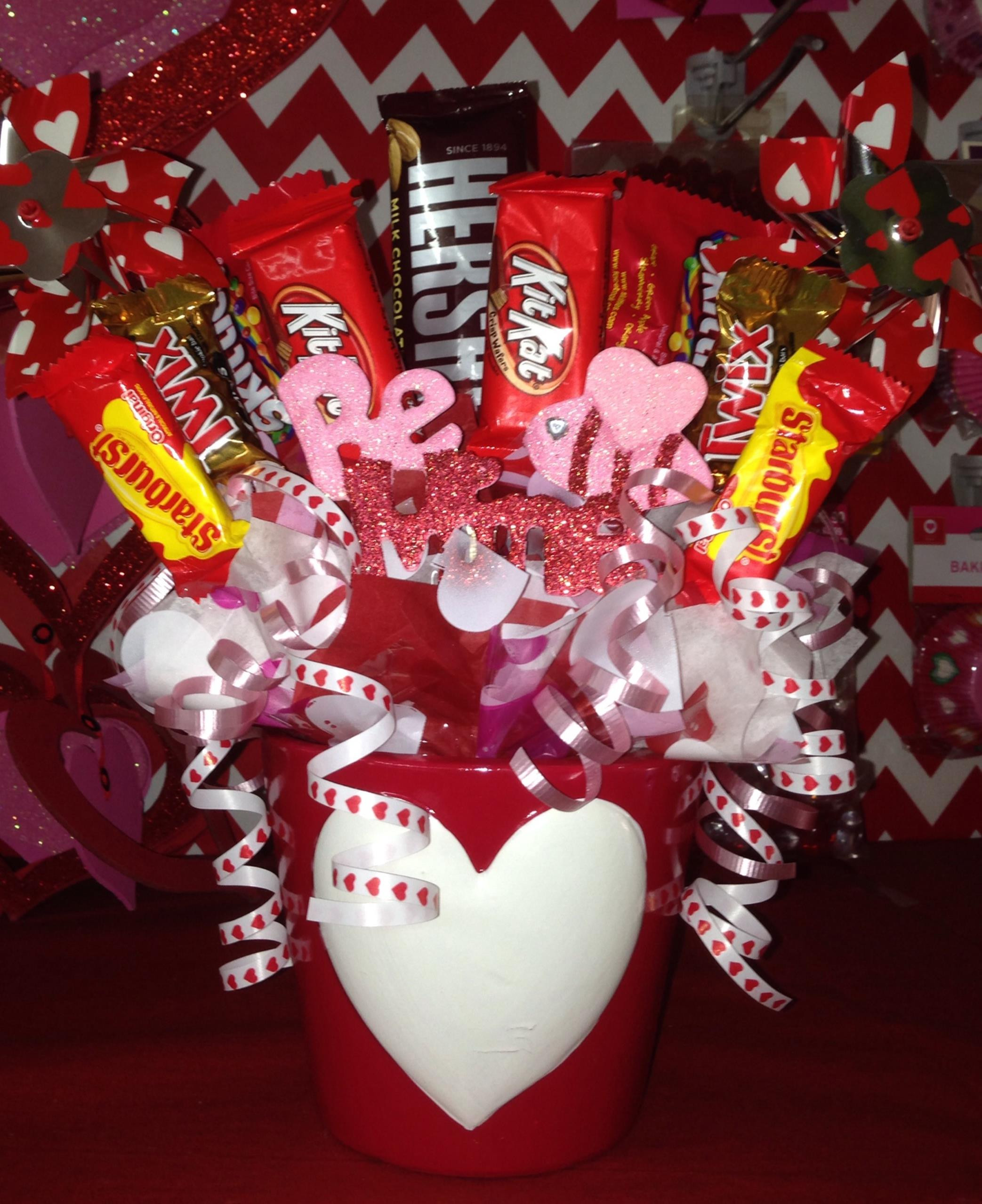 Homemade Valentine Gift Ideas
 Valentine Candy Bouquet Ideas 16 ViralDecoration
