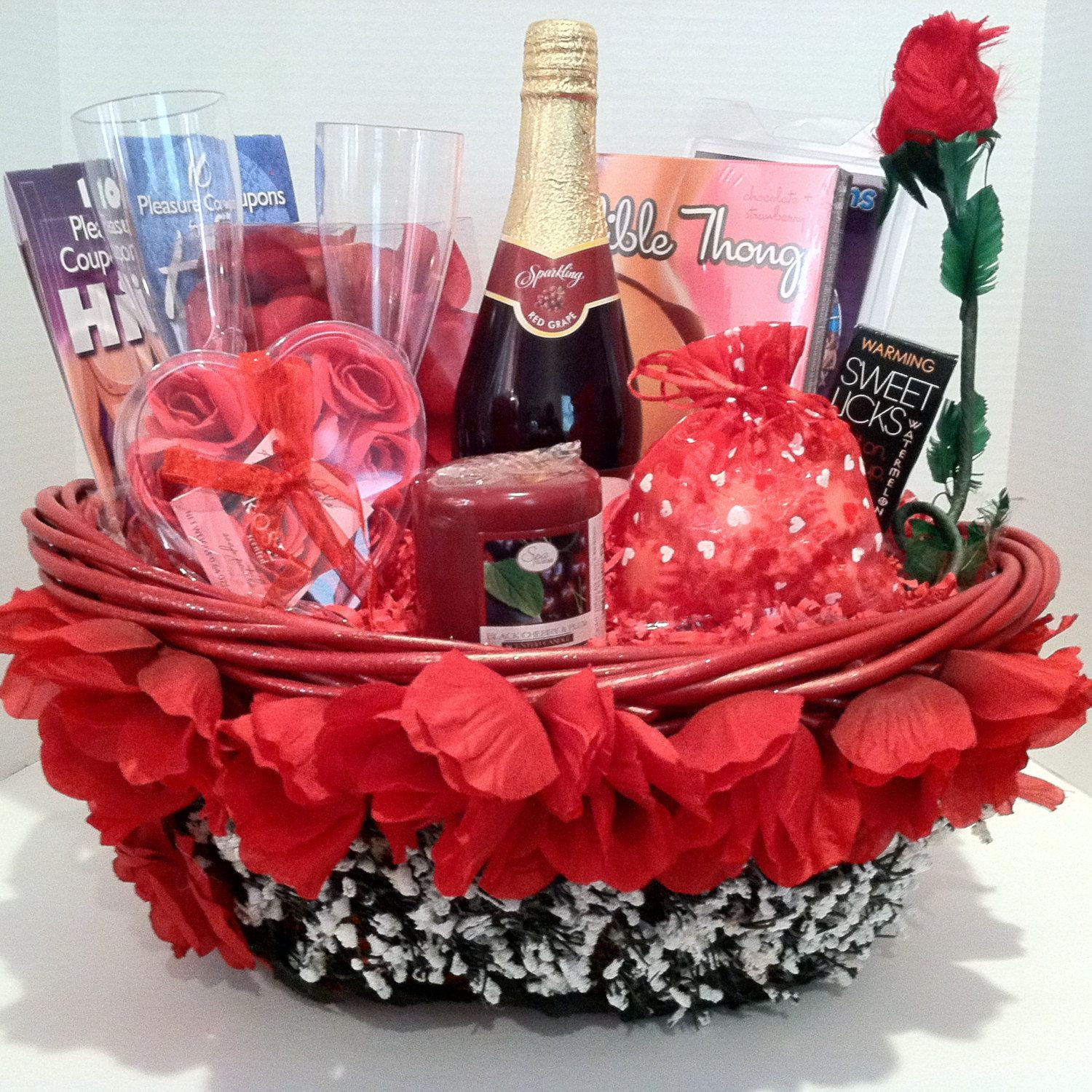 Romantic Valentine Day Gift Ideas
 Romantic Evening Gift Baskets only at