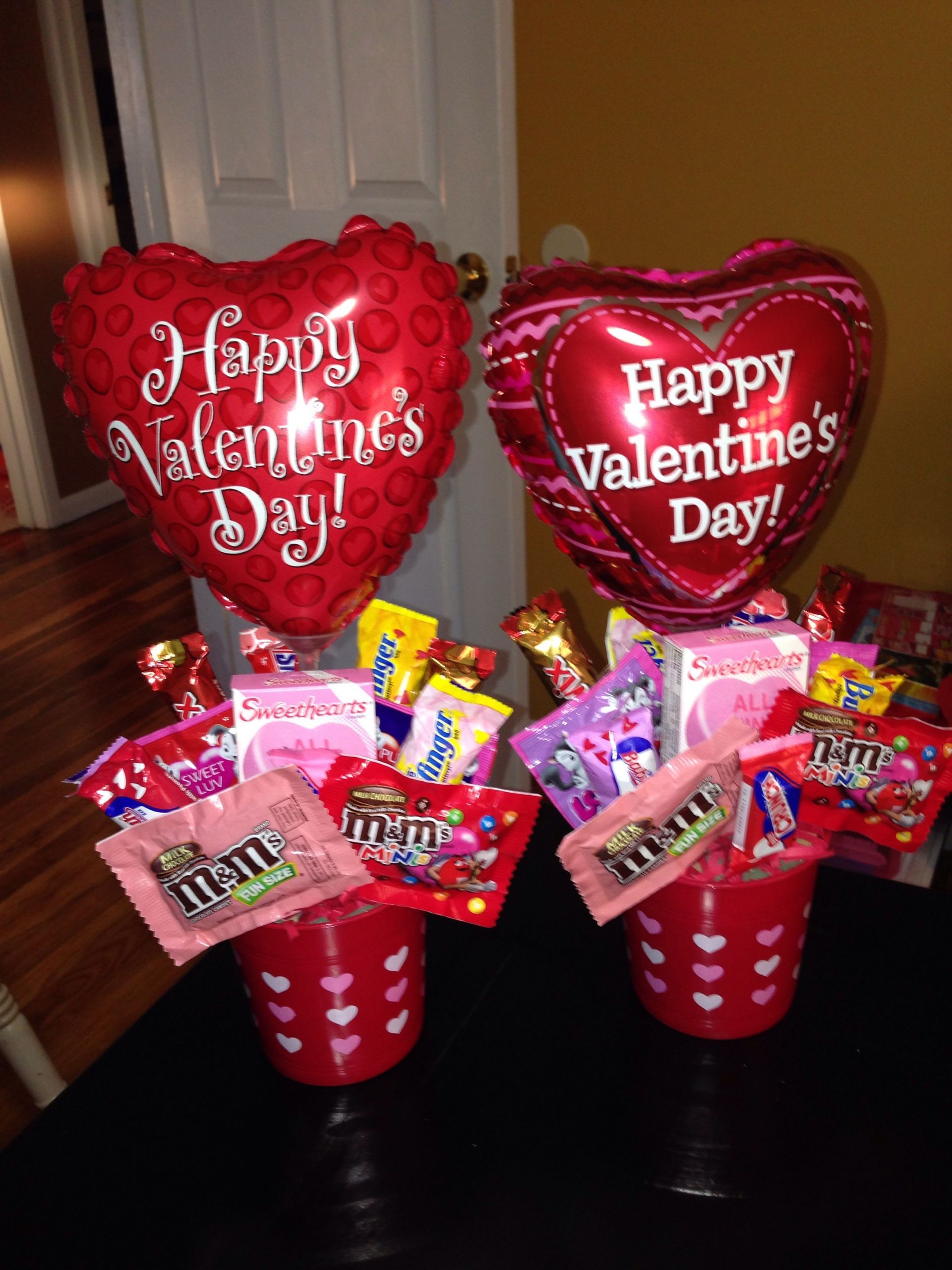 Valentine Candy Gift Ideas
 Small valentines bouquets
