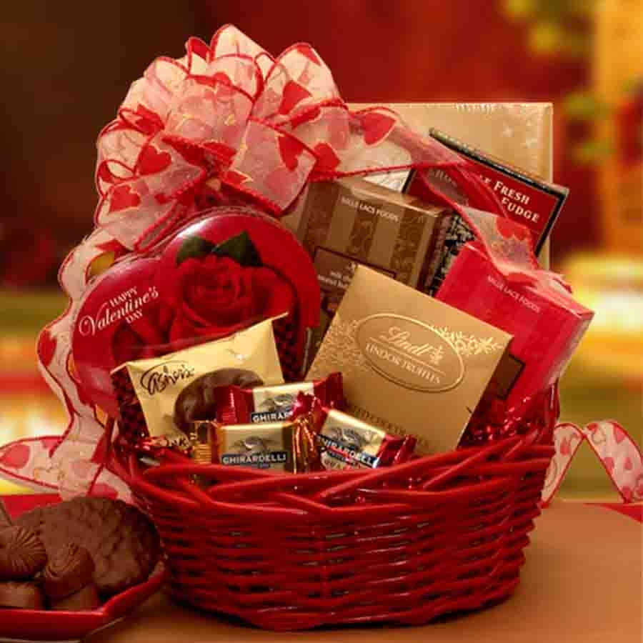 Valentine Candy Gift Ideas
 Chocolate Inspirations Valentine Gift Basket
