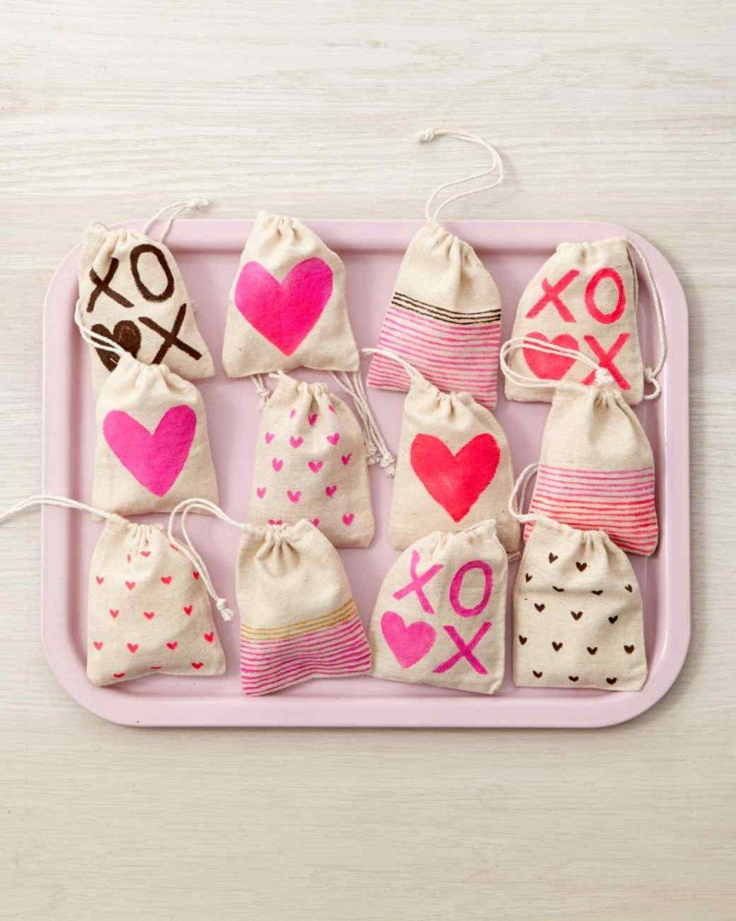 Valentine Day Gift Bags Ideas
 40 Creative Valentine s Day Craft Ideas and Sweet Treats