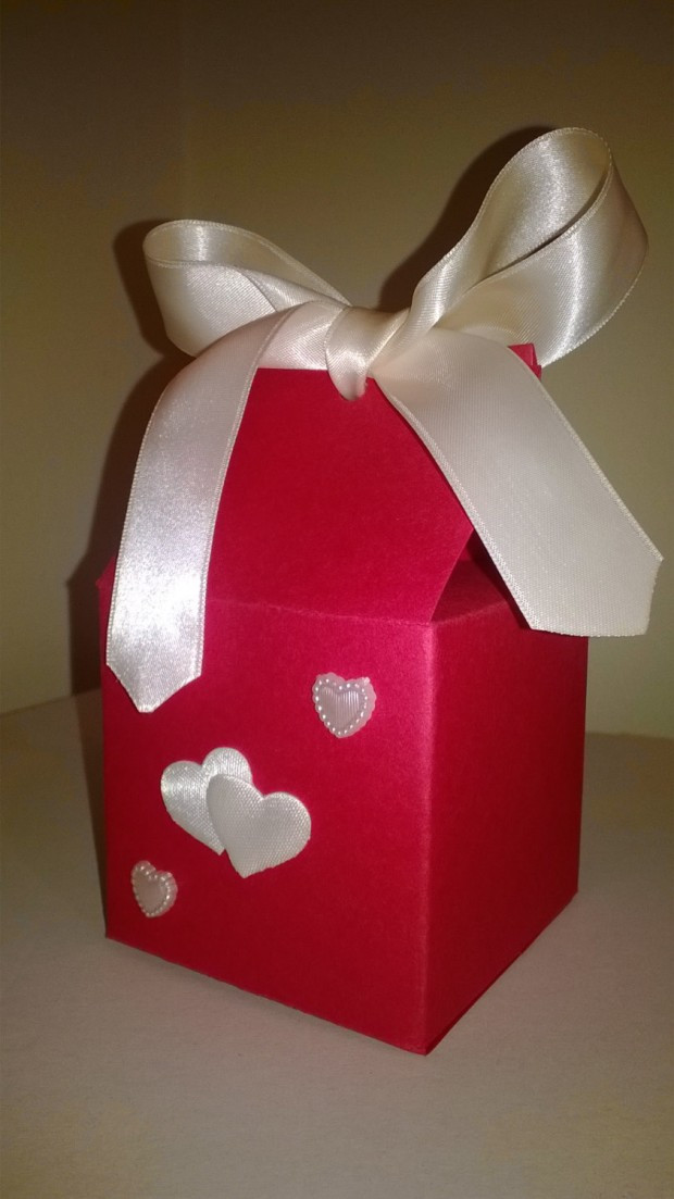 Valentine Day Gift Box Ideas
 18 Cute Little Gift Box Ideas for Valentine s Day