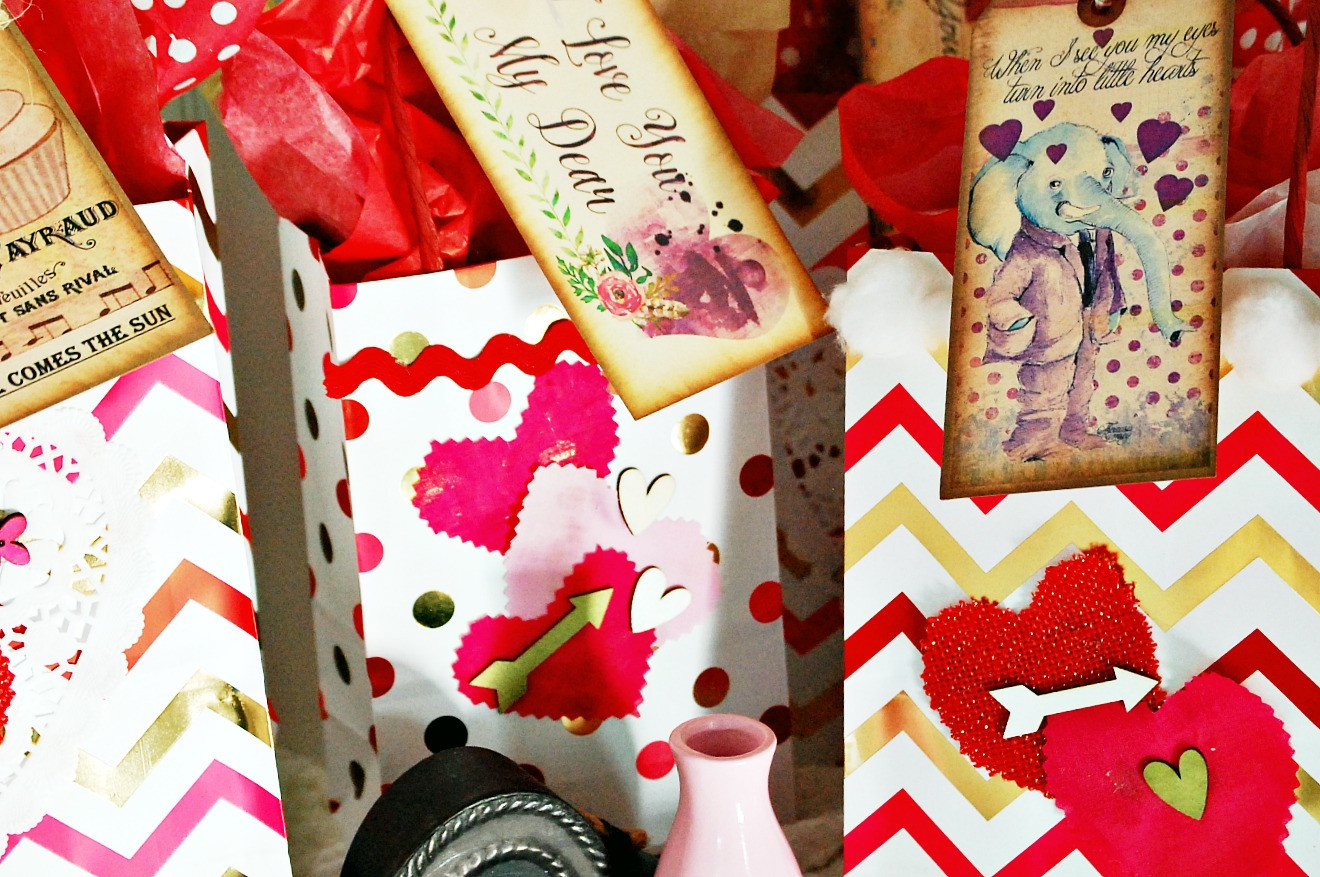 Valentine Gift Bags Ideas
 DIY Valentine Gift Bags At Home with Jemma