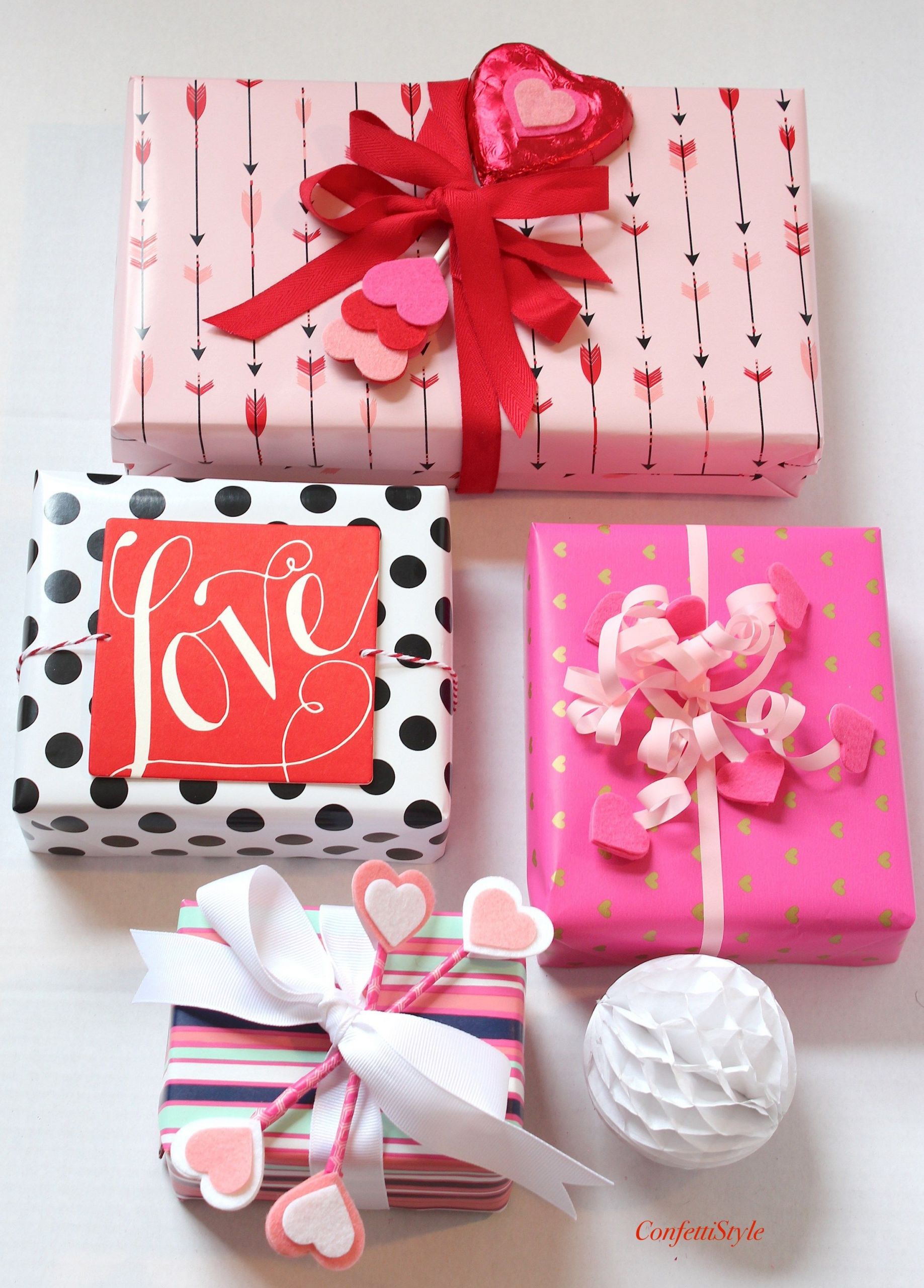Valentine Gift Wrapping Ideas
 Gift Wrap Inspiration Valentine s Day Hearts & Arrows