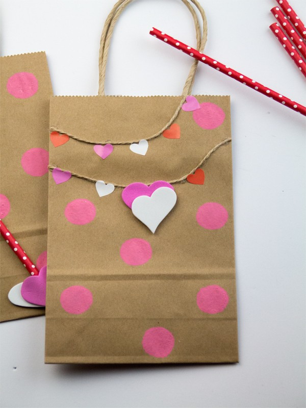 Valentine'S Day Gift Bag Ideas
 Decorate Your Own Valentines Gift Bags Southern Couture
