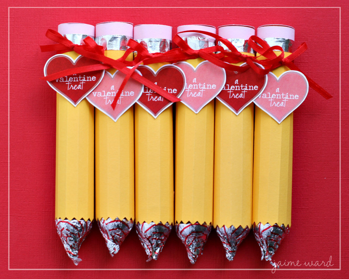 Valentine'S Day Gift Ideas For School
 Valentine s Day Kid Crafts That Even Grown Ups Will Love