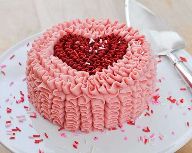 Valentines Day Cake Design
 BAKE YOUR HEART WITH THESE LOVELY VALENTINE CAKE