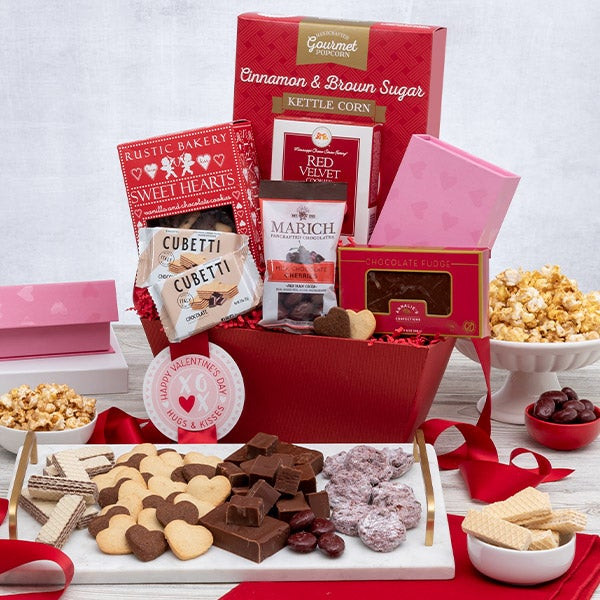 Valentines Day Gift Basket
 Teddy Bear & Chocolates Valentine s Day Gift Basket by