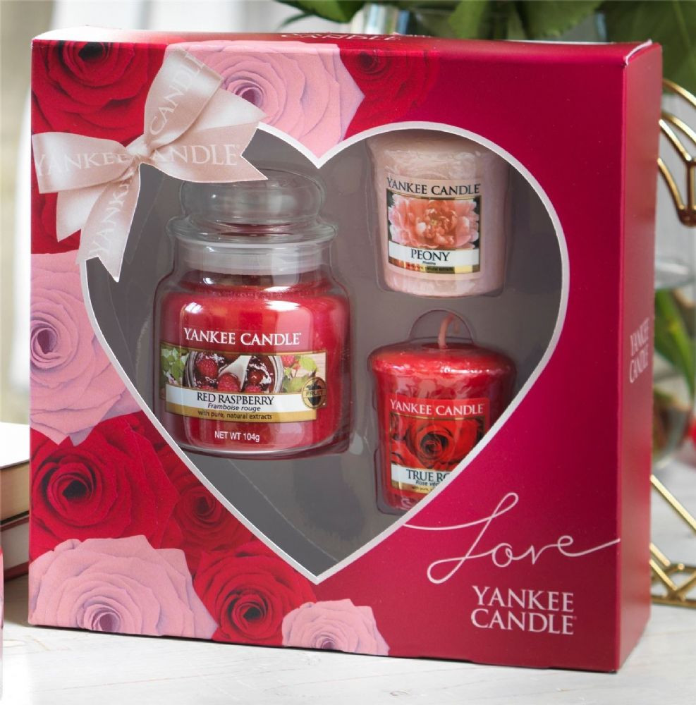 Valentines Day Gift Sets
 Yankee Candle Valentine s Day Heart Gift Set Fox and Lantern
