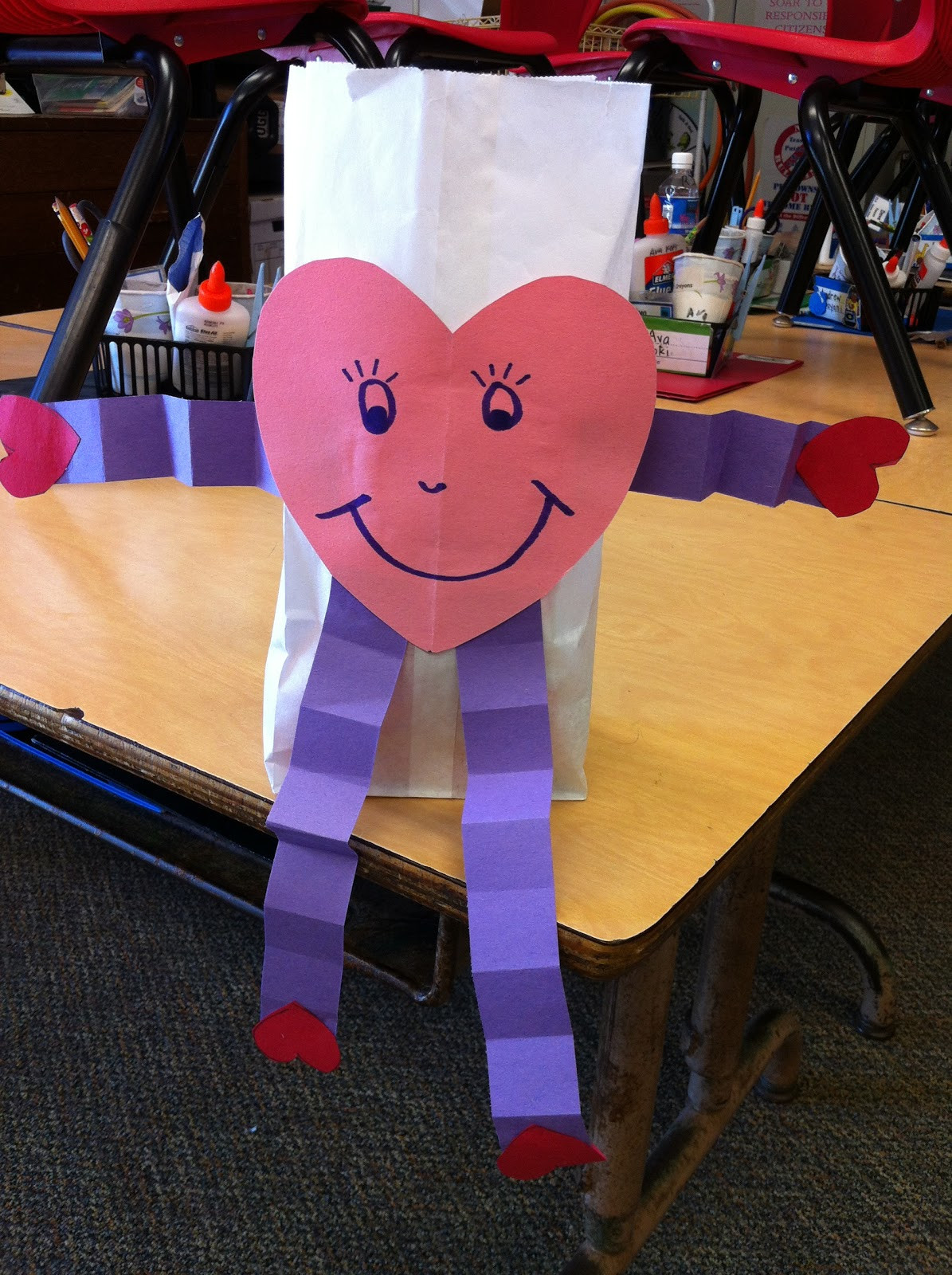 Valentines Day Ideas For Kindergarten
 Kindergarten Kids At Play My Week in Valentines